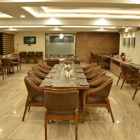 Hotel The Ved Mantra Gwalijar Zewnętrze zdjęcie